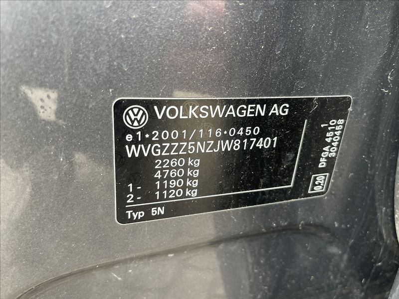 Volkswagen Tiguan 2,0 TDi 110kw DSG 4-matic bez - fotka 32 z 43