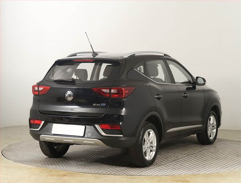 MG ZS (2019) EV 42.5 kWh, SoH 88%, Automat - fotka 5 z 23