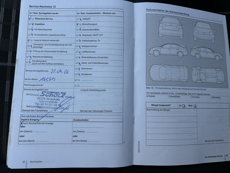 Volkswagen Golf (2016) 1.6 TDi 81 KW servisní kniha - fotka 40 z 41