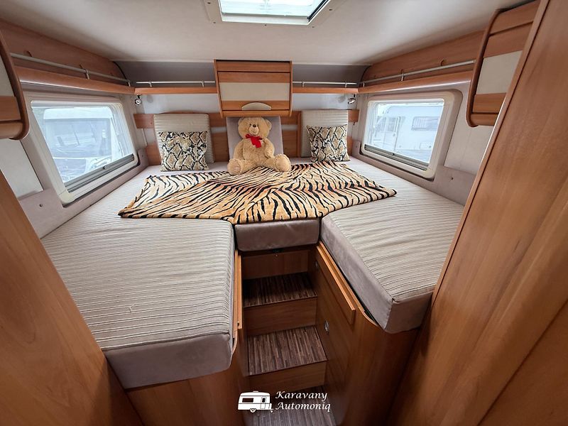 Hymer Ostatní (2009) Tramp T 674 SL Fiat, Markíza - fotka 7 z 30