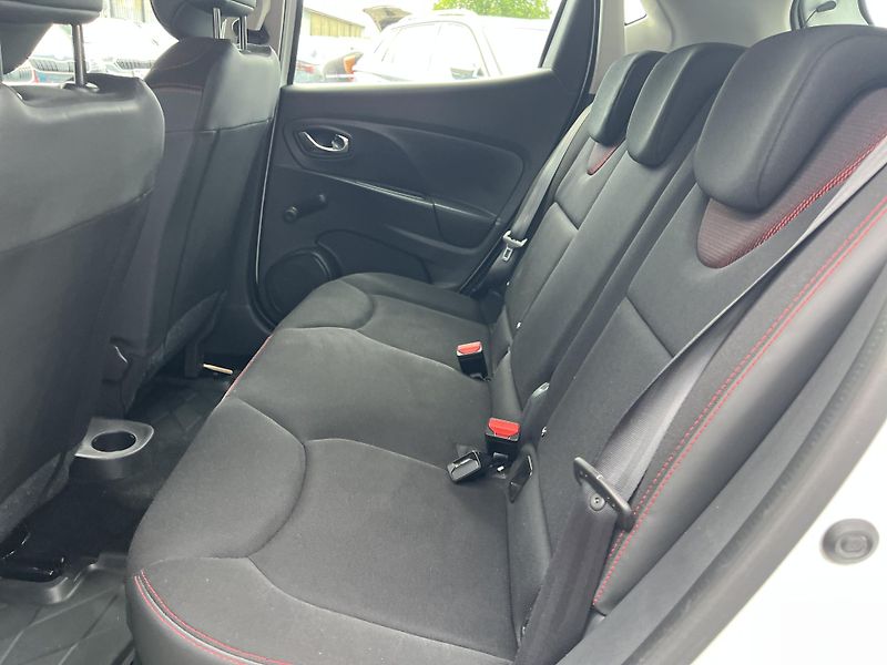 Renault Clio 1.2i 16v NAVI KLIMA PŮVOD ČR - fotka 22 z 39