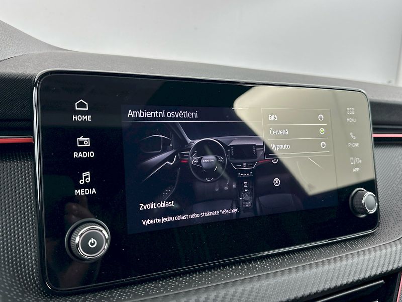 Škoda Kamiq (2025) 1.0TSI 85kW Monte Carlo - fotka 17 z 33