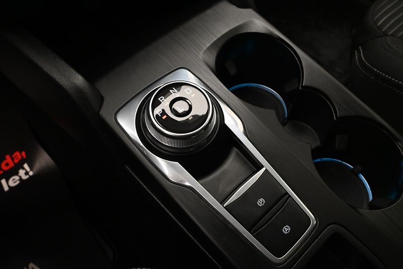 Ford Focus 1,5 EcoBlue 85 kW AT8 Titanium - fotka 21 z 29