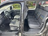 Volkswagen Caddy 2,0 TDi 103kw MAXI SOCCER 7mís - náhled 7