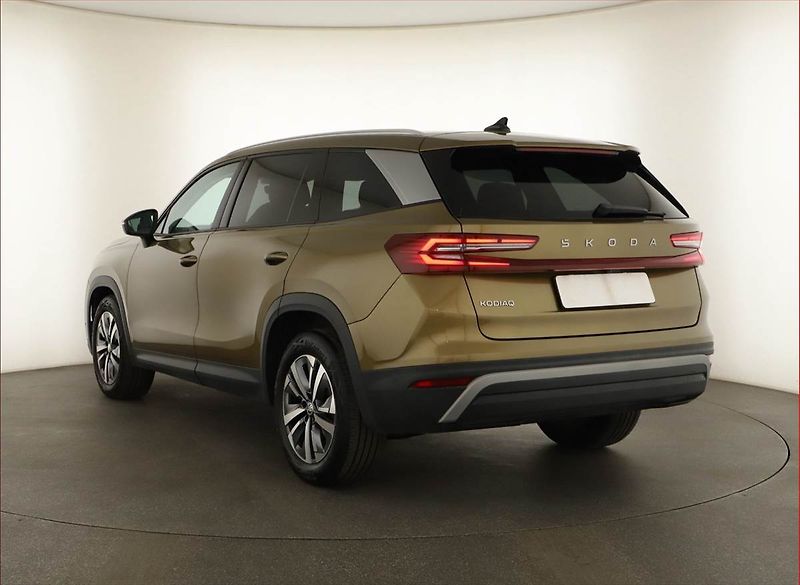 Škoda Kodiaq (2025) 2.0 TDI - fotka 4 z 20
