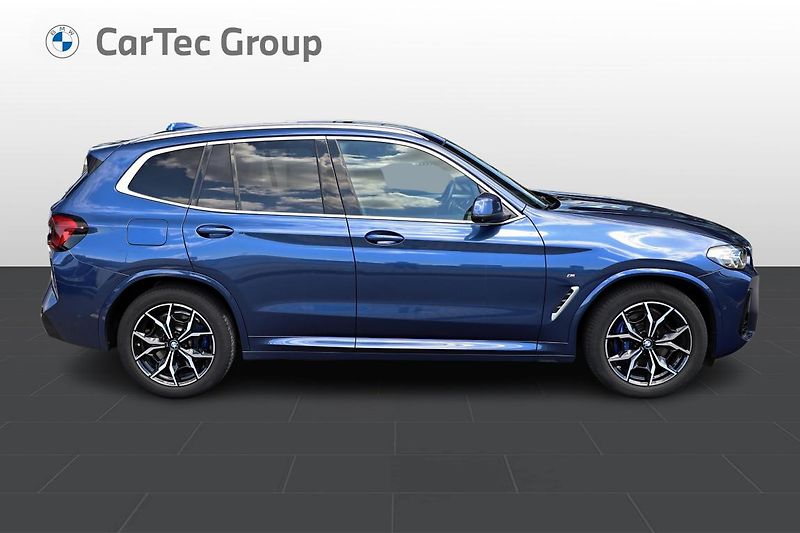 BMW X3 xDrive20d - fotka 6 z 17