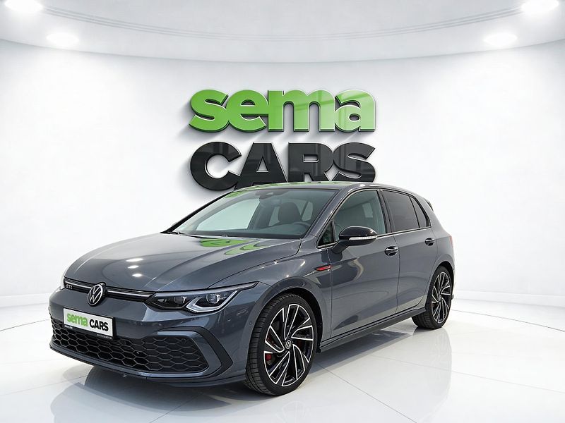 Volkswagen Golf (2023) GTI 2.0TSI 180kW DSG - fotka 1 z 36