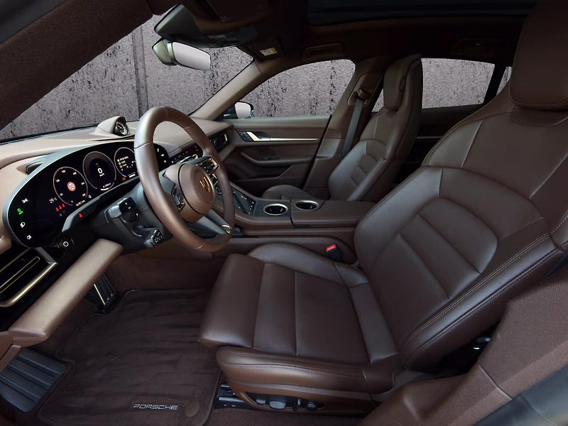Porsche Taycan 4S Sport Turismo Chrono Pano - fotka 11 z 18