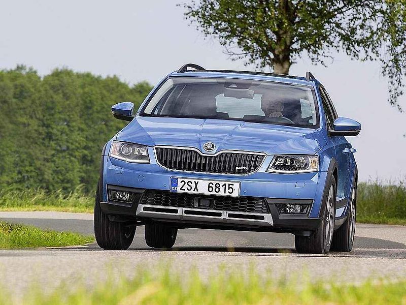 Škoda Octavia Scout.