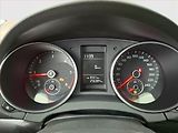 Volkswagen Golf (2010) 1.6 TDI, po STK, Tažné - náhled 11