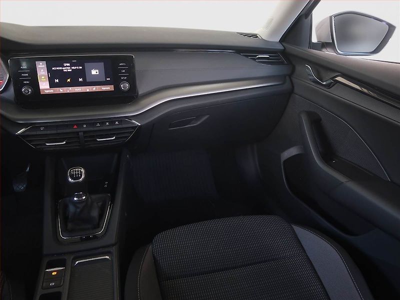 Škoda Octavia (2022) Ambition 2.0 TDI, ČR,1.maj - fotka 8 z 18