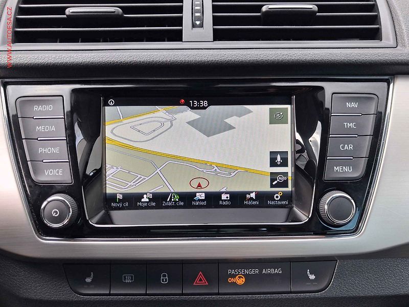 Škoda Fabia (2019) 1.0 TSi, 1.maj,ČR, DSG, LED - fotka 17 z 18
