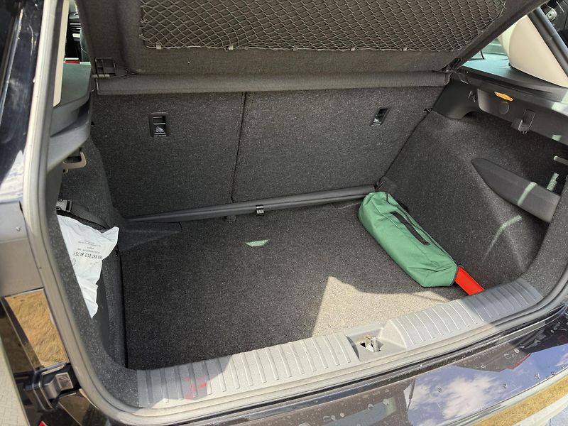 Škoda Kamiq (2022) 1.5 tsi 110 kw/Style/DPH - fotka 12 z 23