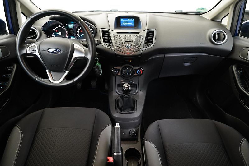 Ford Fiesta - fotka 5 z 27