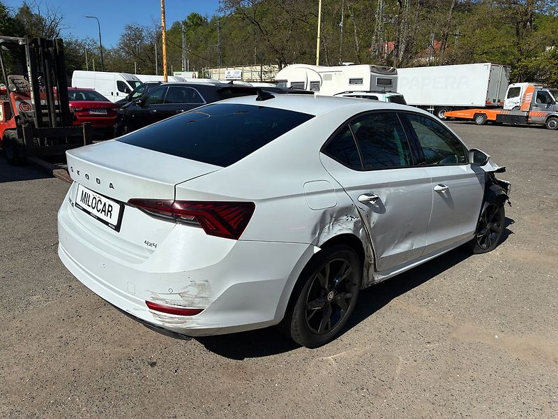 Škoda Octavia 2.0 TSi 4x4 STYLE DSG ČR - fotka 6 z 22