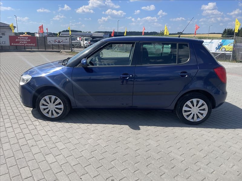 Škoda Fabia 1,4 i 16V Klima, po STK - fotka 2 z 41