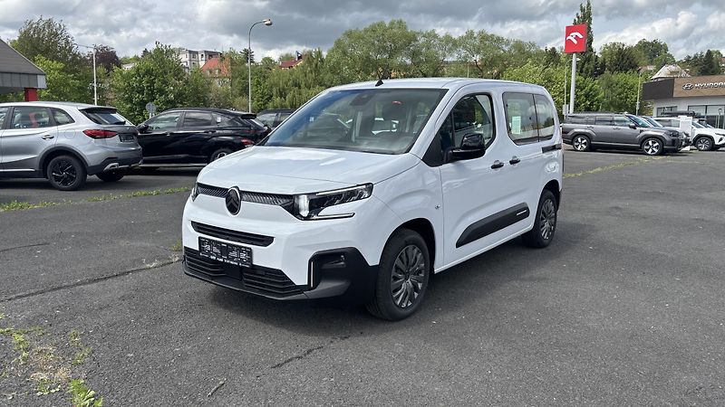 Citroën Berlingo (2026) PLUS Diesel 100k - fotka 1 z 13
