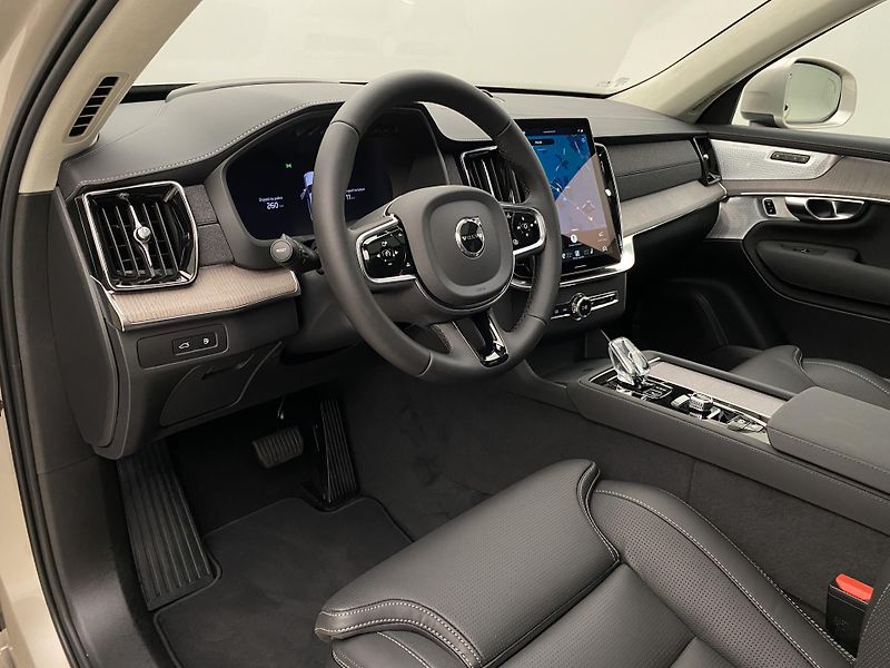 Volvo XC90 (2026) T8 AWD Plug-in BRIGHT ULTRA - fotka 28 z 76