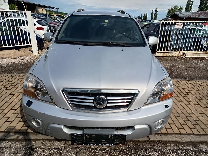 Kia Sorento (2007) 2.5 VGT tažné na 3t. - fotka 4 z 46