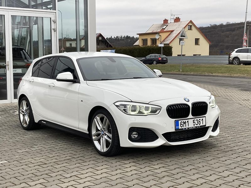 BMW Řada 1 (2016) 118d xDrive, M paket, serviska - fotka 7 z 35