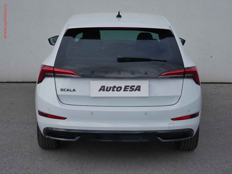 Škoda Scala (2020) 1.5TSi, ČR, DSG, bixen, park - fotka 5 z 17