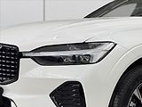 Volvo XC60 (2025) 2,0 B5 AWD Plus Dark 5949 - náhled 4