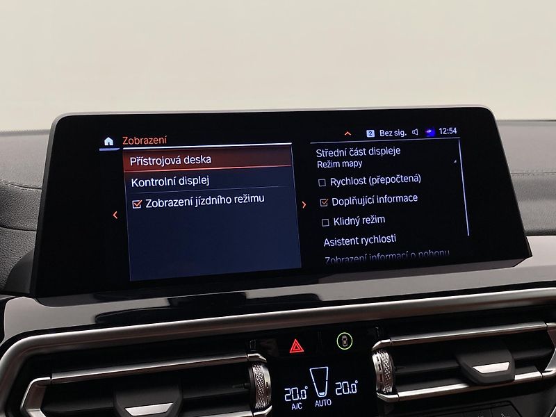 BMW X4 xDRIVE 20i M-PAKET AUT CZ - fotka 62 z 73