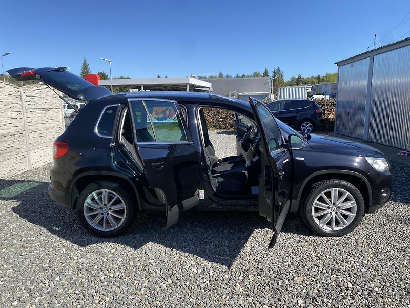 Volkswagen Tiguan 2.0TDi 4x4 135PS GOAL PĚKNÝ!!! - fotka 139 z 166