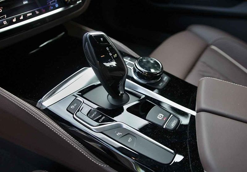 BMW M550d.