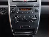 Mercedes-Benz Třídy A (2009) A 170 , Tempomat - náhled 12