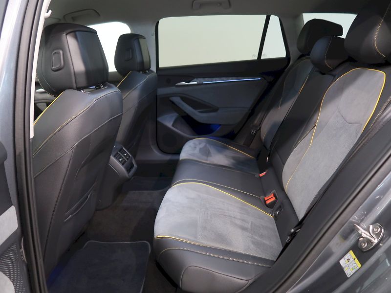 Škoda Superb (2024) SELECTION 2.0TDI 110KW DSG - fotka 17 z 43