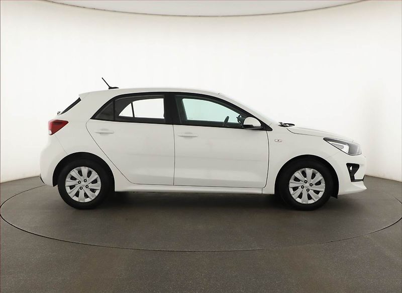 Kia Rio (2023) 1.2 DPI, ČR,1.maj, Serv.kniha - fotka 6 z 12