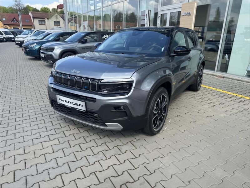 Jeep Avenger (2024) 156K 54kWh  Summit Electric - fotka 3 z 15