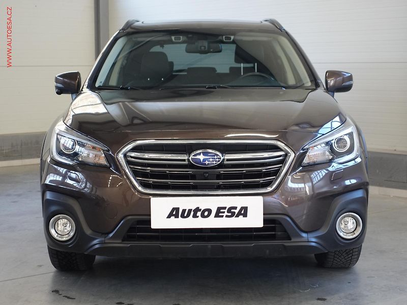 Subaru Outback (2019) 2.5i 4x4, 2.maj,ČR, AT, LED - fotka 2 z 28