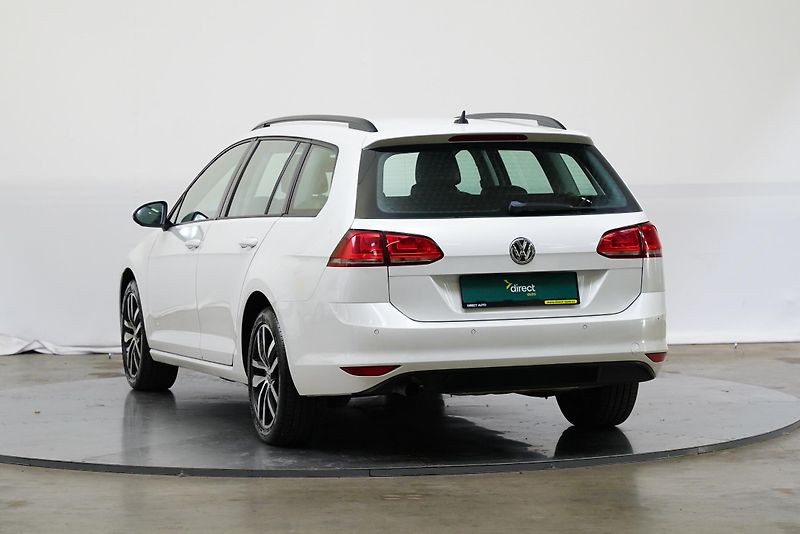 Volkswagen Golf - fotka 4 z 6