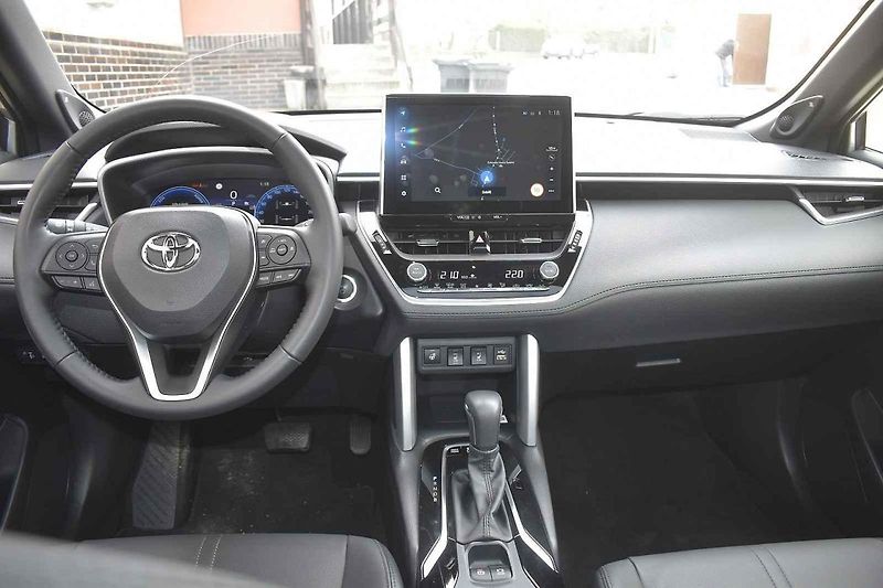 Corolla Cross může mít pohon všech kol