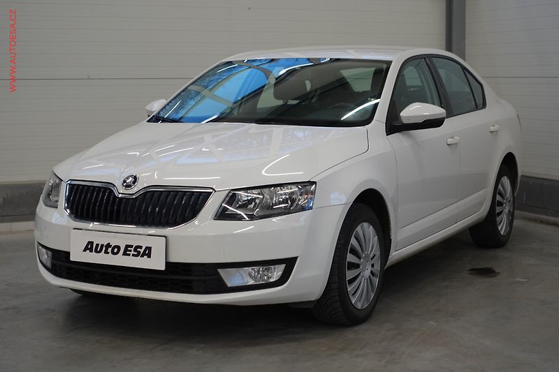 Škoda Octavia (2015) 1.4 TSi, 1.maj,ČR, Fresh, DSG - fotka 3 z 24