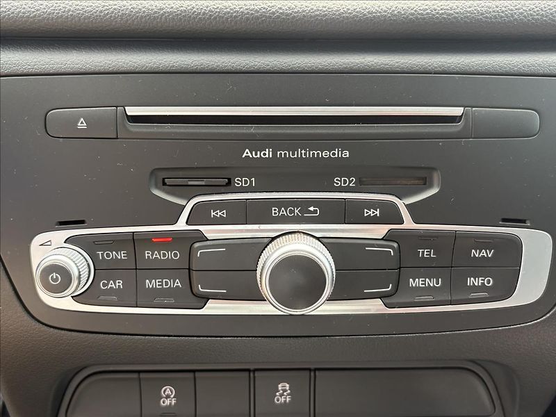 Audi Q3 2,0 TDi110kW,S-tr,Led,Nav,Výhř - fotka 13 z 31