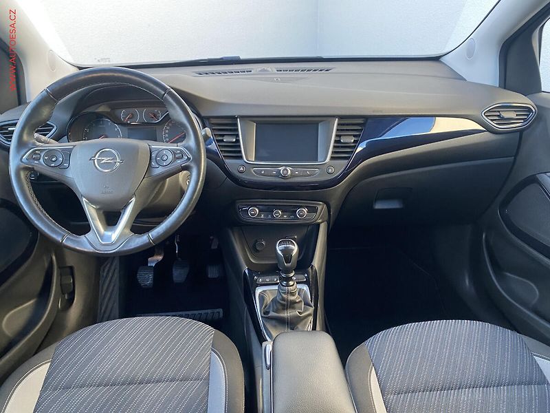 Opel Crossland X (2019) 1.2 T 120, Edition - fotka 8 z 17