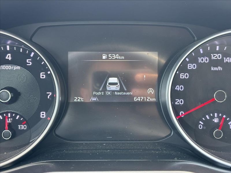 Kia Ceed 1,5 TGDi Spin ZÁRUKA KAMERA - fotka 31 z 35