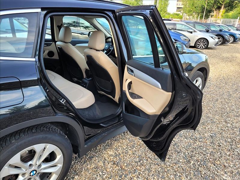 BMW X1 JIŽ NENÍ K DISPOZICI - fotka 15 z 50