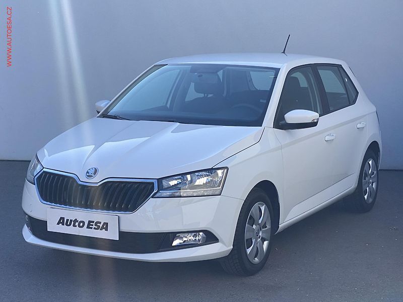 Škoda Fabia (2020) 1.0 TSi, ČR, Active, +kola - fotka 3 z 17