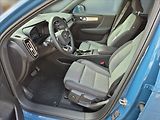 Volvo XC40 2,0 B3 Core - náhled 7