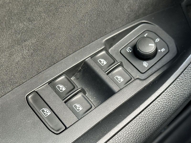Škoda Kodiaq (2023) 2.0 TDI 4x4 DSG Sportline - fotka 17 z 36
