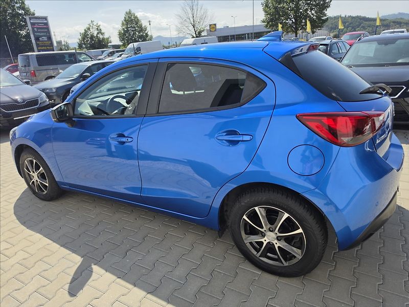 Mazda 2 1,5 Skyactiv G75 33tkm NAVI ST - fotka 10 z 43