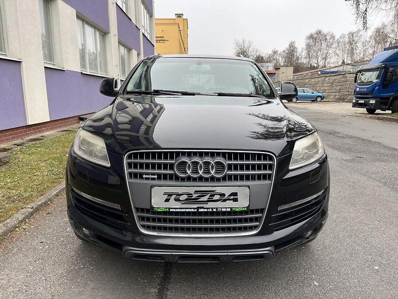 Audi Q7 3,0 TDI V6 Quattro - fotka 7 z 34