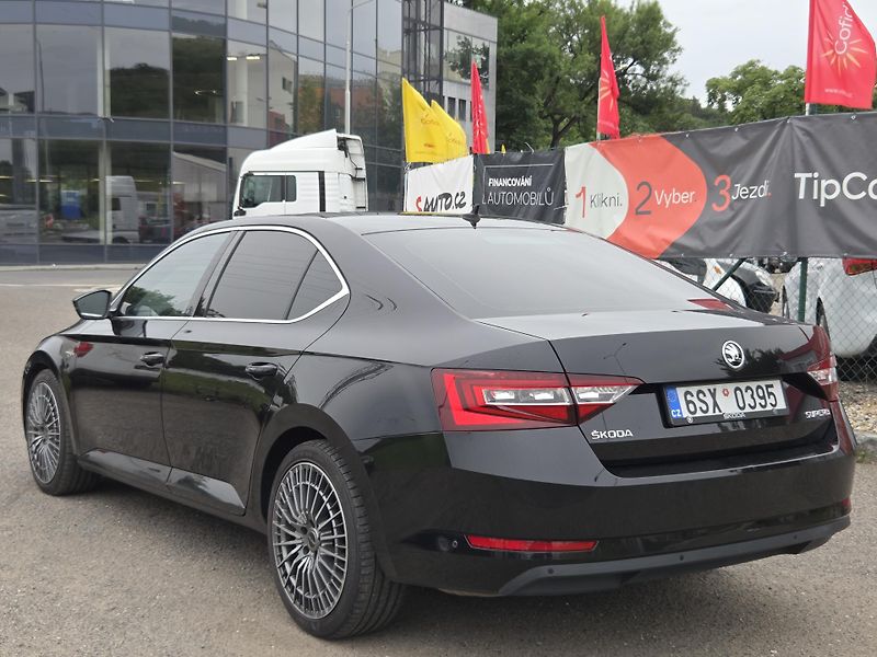 Škoda Superb 2,0TDi 140kw L&K  splátky VŠEM - fotka 6 z 13