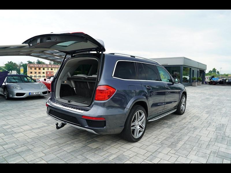 Mercedes-Benz GL 350d, 4Matic, AMG, 7míst, - fotka 13 z 50