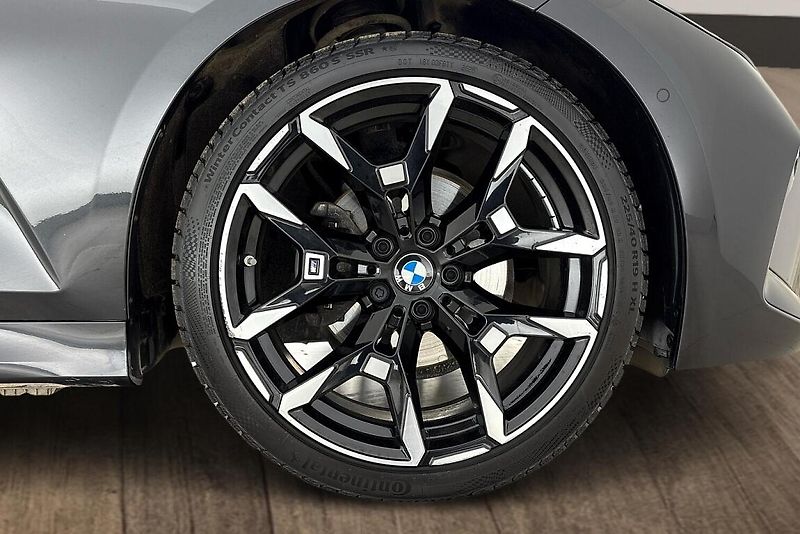 BMW Řada 3 řady 3 | 320d xDrive - fotka 5 z 14