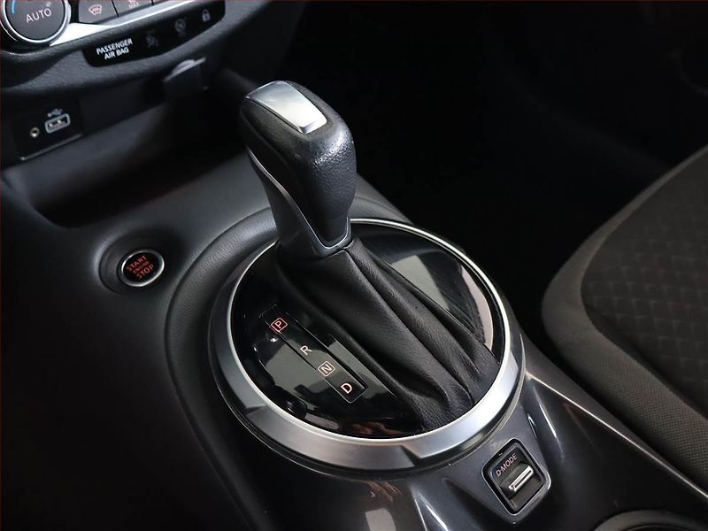 Nissan Juke (2021) Tekna 1.0 DIG-T, Automat - fotka 13 z 23